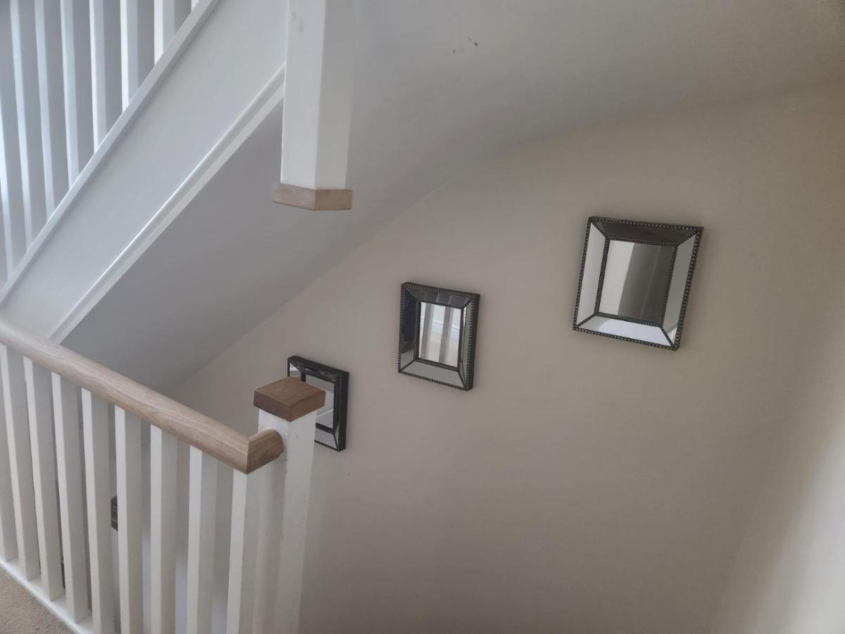 2Sweetzhome Erith Bagian luar foto